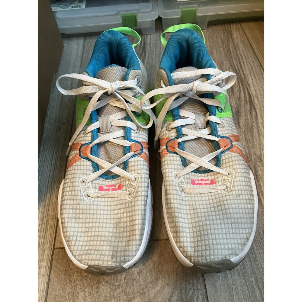 Nike LeBron Witness 7 Size Mens 12 Grey Fog Multi-Color